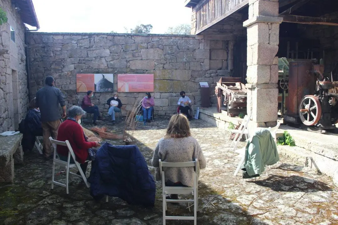 cester&iacute;a MUSEO DA LIMIA. Artesan&iacute;a (10) (FILEminimizer)