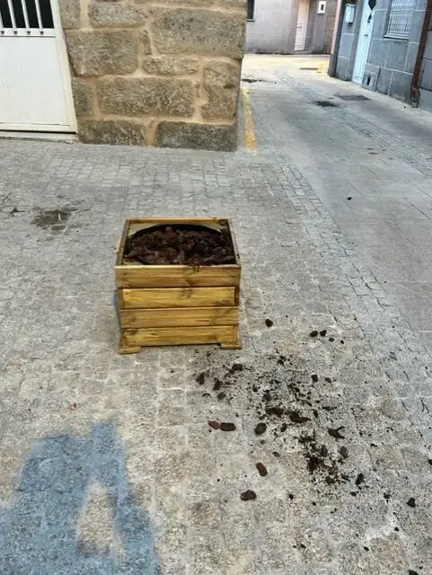 202401 vandalismo barrio de abaixo xinzo (15)