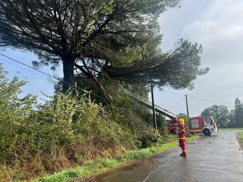 09102024 Temporal Kirk en Porqueira