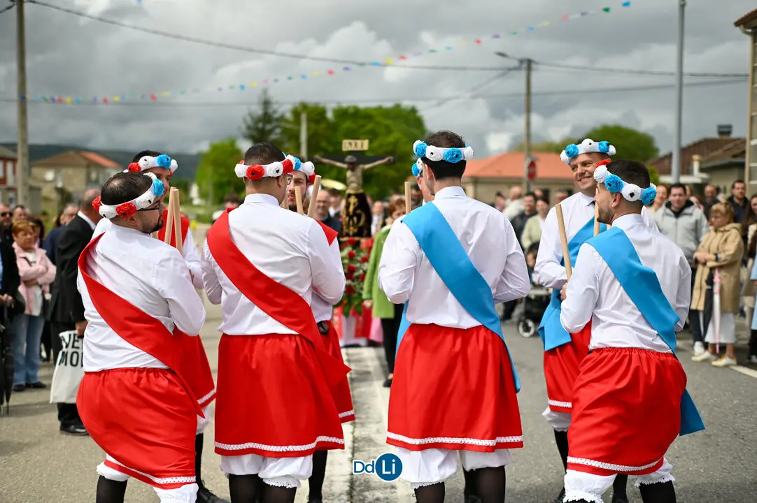 DANZANTES DE LAMAS 25-42
