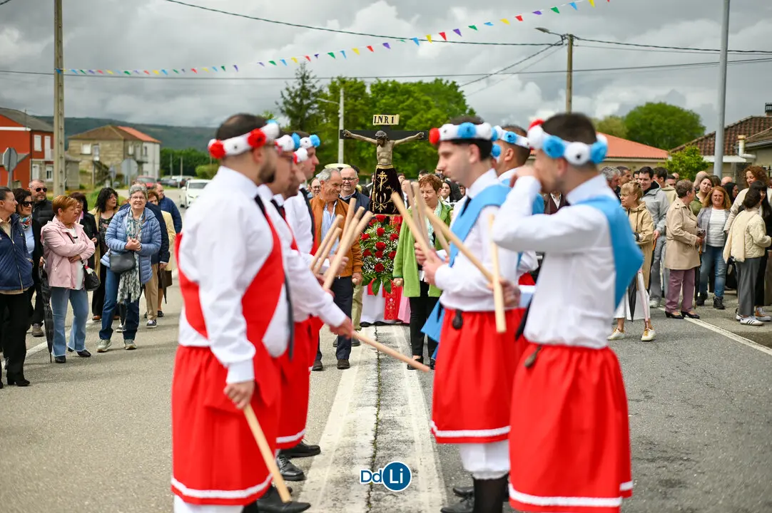 DANZANTES DE LAMAS 25-43
