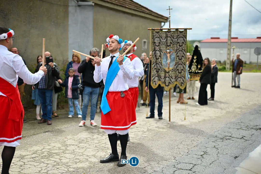 DANZANTES DE LAMAS 25-44