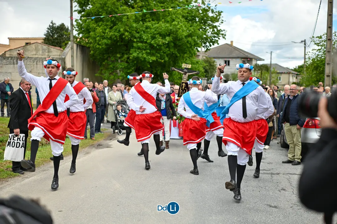 DANZANTES DE LAMAS 25-47