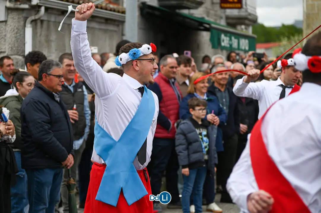 DANZANTES DE LAMAS 25-87