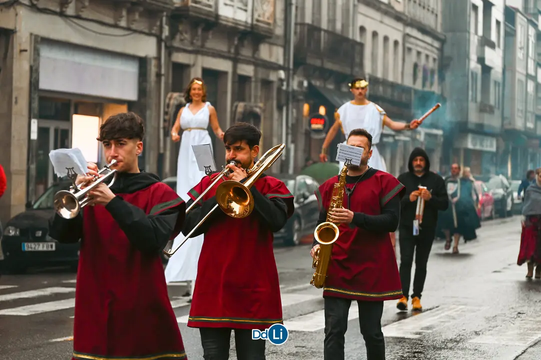 DESFILE HISTORICO-13