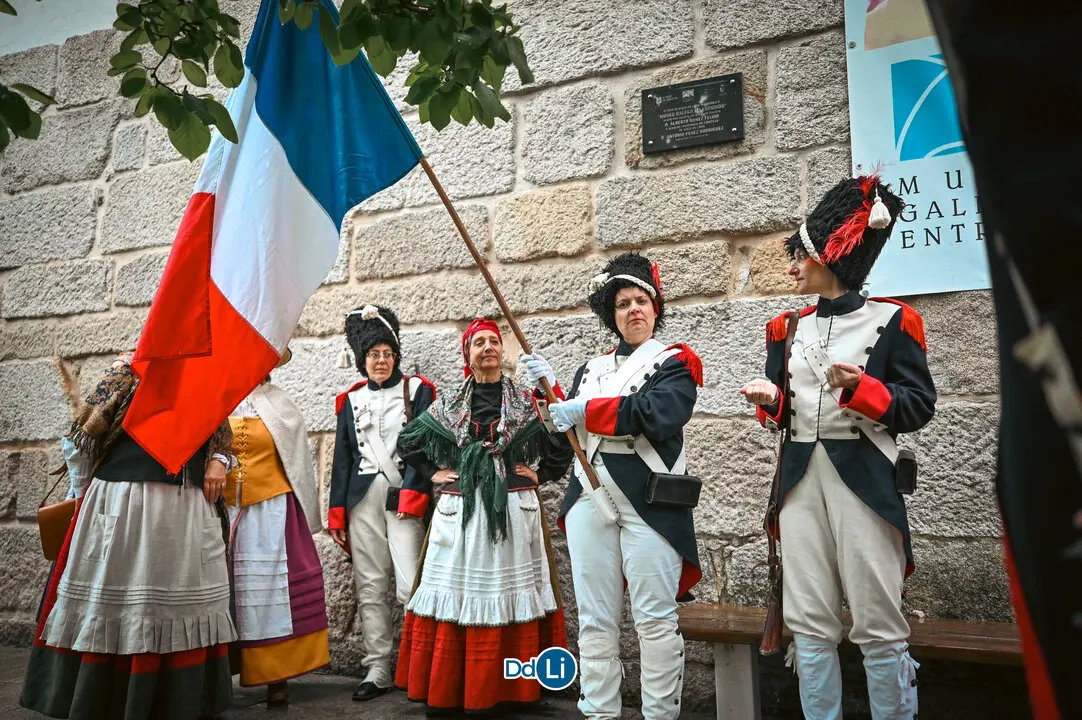 DESFILE HISTORICO-41