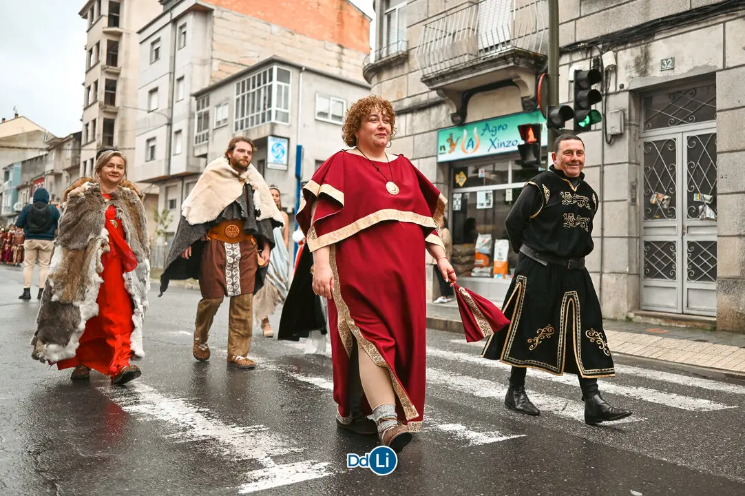 DESFILE HISTORICO-56