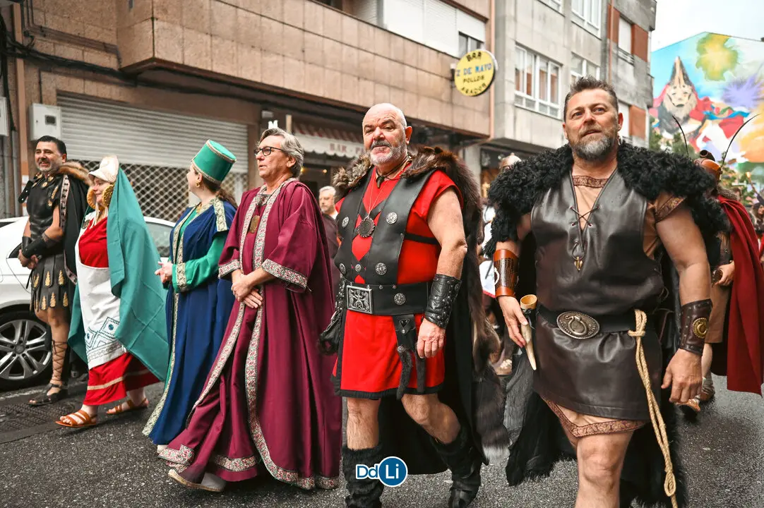 DESFILE HISTORICO-61