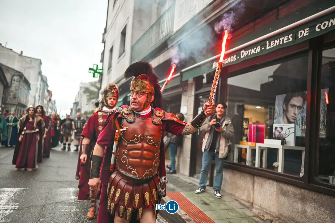 DESFILE HISTORICO-68