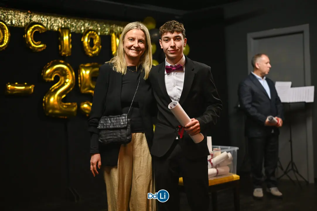 GRADUACION DIARIO-057