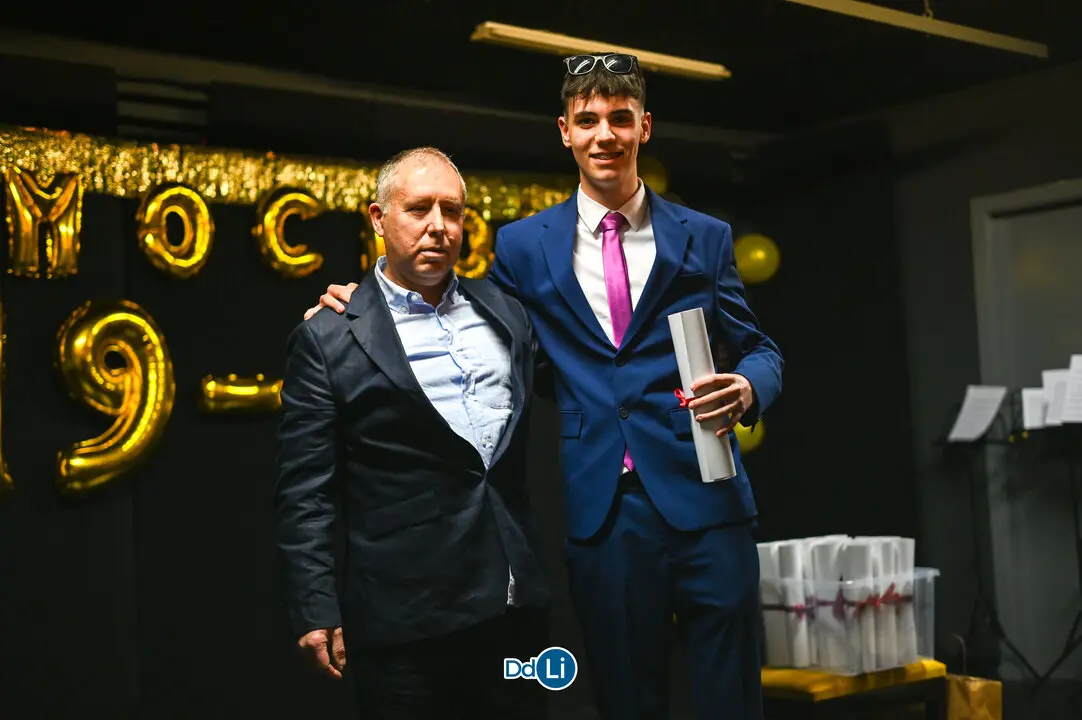 GRADUACION DIARIO-080