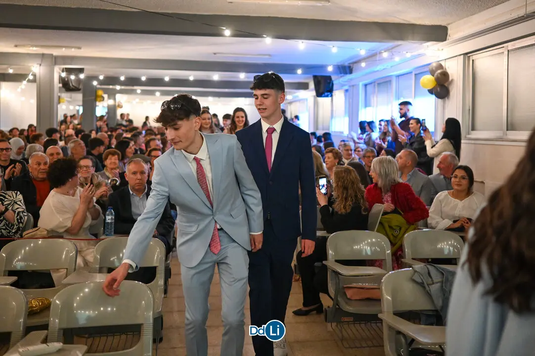 GRADUACION DIARIO-115