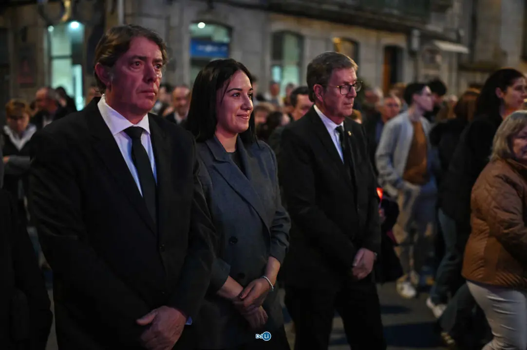 santo enterro 2026-41