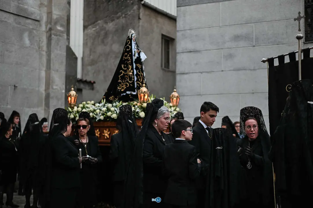 santo enterro 2026-94