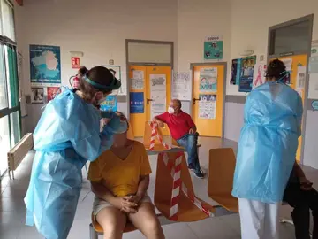 Probas PCR no Centro de Sa&uacute;de de Porqueira