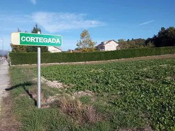 A zona de construci&oacute;n da nova planta de biometano estar&aacute; preto de Cortegada. | FOTO: Laura Rodr&iacute;guez.