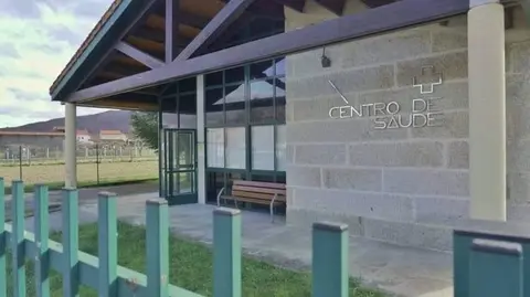Centro de sa&uacute;de de Porqueira