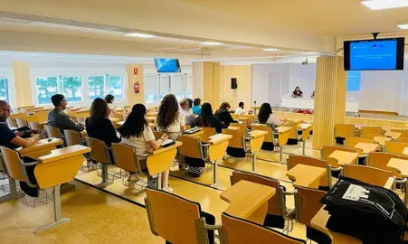 Conferencia sobre oferta formativa no IES Garc&iacute;a Barb&oacute;n, este venres en Ver&iacute;n (FILEminimizer)