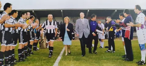 Homenaxe na Moreira a Ram&oacute;n De la Fuente cun partido entre os veteranos do Antela e os do Valladolid. IMAXE Antela F. C