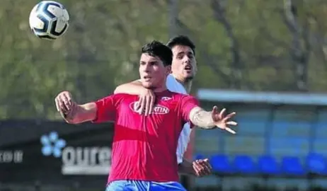 Juan Guede, en primeiro plano, durante un partido (2)