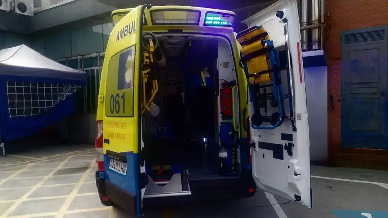Urxencias. Xinzo. Emerxencias. 061. Ambulancia. Servizo Sanitario