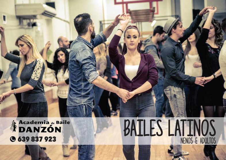 Cartel informativo da Escola de baile Danzón.