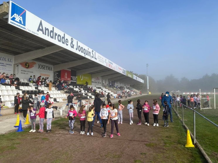 A competición deportiva de campo a través realizada onte en Xinzo. | FOTO: Concellería de Deportes de Xinzo de Limia.