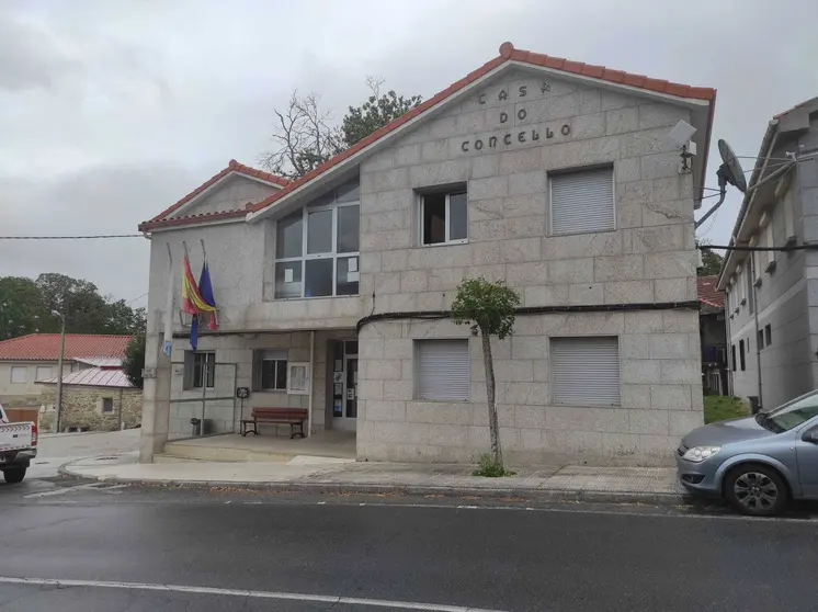 Casa del Concello de Os Blancos.