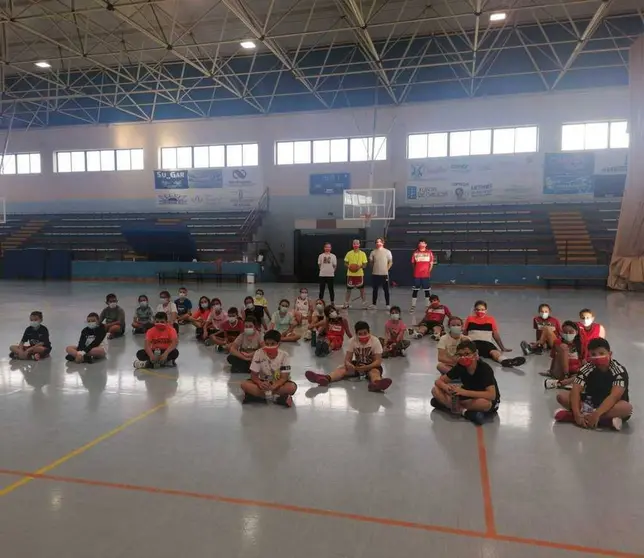 Alevíns da Asociación de Baloncesto de Xinzo. | FOTO: Asociación de Baloncesto de Xinzo.