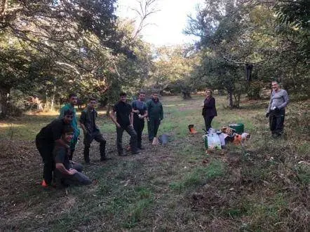 Profesorado e alumnado do Ciclo Medio de Aproveitamentos do Medio Rural do IES Cidade de Antioquía e membros do CDR O Viso. | FOTO: CDR O Viso.