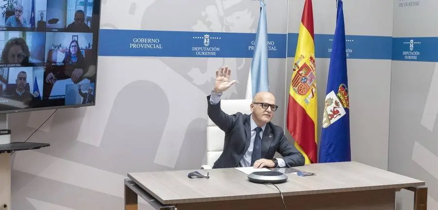 Videoconferencia da Xunta de Goberno da Deputación Ourense. Asisiten Manuel Baltar (Presidente Deputación); Rosendo Fernández (VicePresidente 1º); Cesar Fernández Gil (VicePresidente 2º); Placido Álvarez Dobaño (VicePresidente 3º); Jorge Pumar (Deputado PPOU); Luz Doporto Real (Deputado PPOU); Pablo Pérez Pérez (Deputado PPOU); Armando Ojea Bouzo (Deputado DO); Mónica Legaspi (Interventora Deputación Ourense); Juan Marquina e Adamantino Barreiro García (Secretario e Vicesecretario da Deputación Ourense).