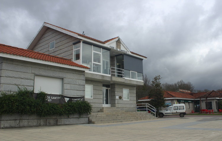 Casa do Concello de Vilar de Barrio.