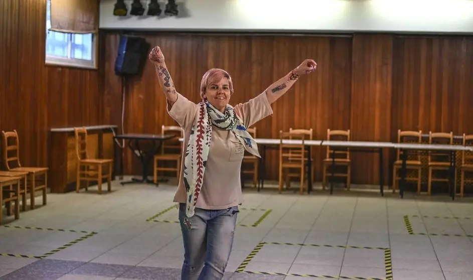 Marta Enriquez. Casino Antelano. Foliada Antelana. Baile tradicional. Canto e gaita 2