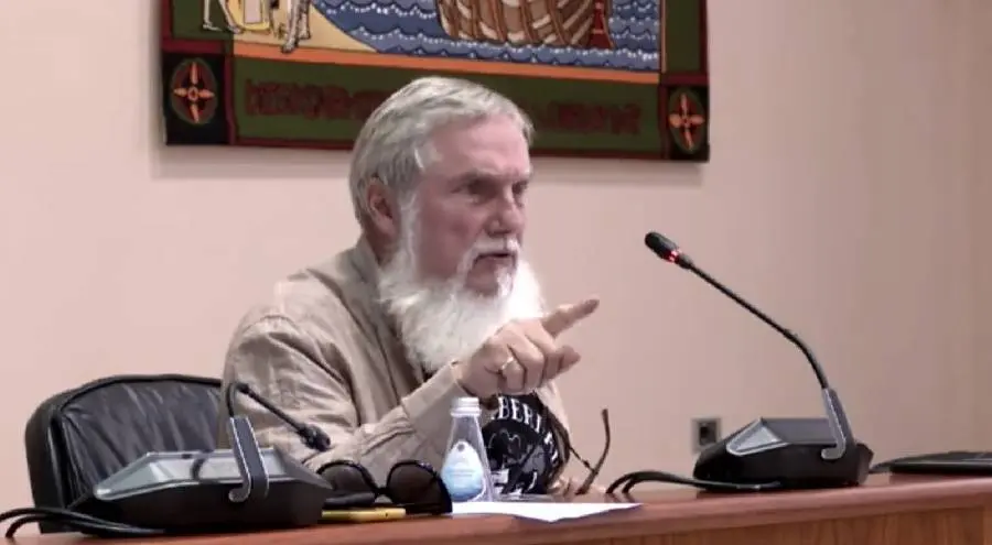 Xosé Luis Rivas, nunha comisión parlamentaria hai unhas semanas. FOTO Parlamento de Galicia (1)