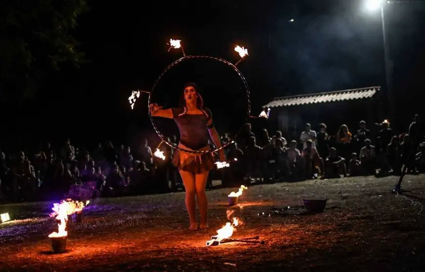 Espectáculo de lume no último día da Festa. Noelia Caseiro (3) (FILEminimizer)