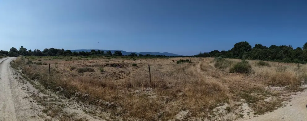 Área da parroquia de Rairiz de Veiga, no concello do mesmo nome, xunto a canle da Lago e do Limia, que vai ser obxecto dunha parcelaria especial (FILEminimizer)