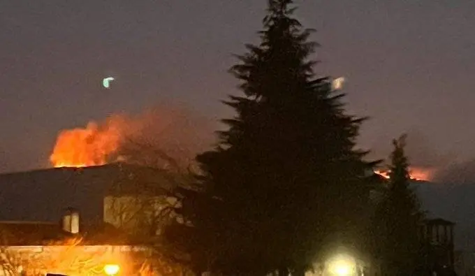 As lapas, dende Calvos de Randín, pouco despois das 19:30 horas.