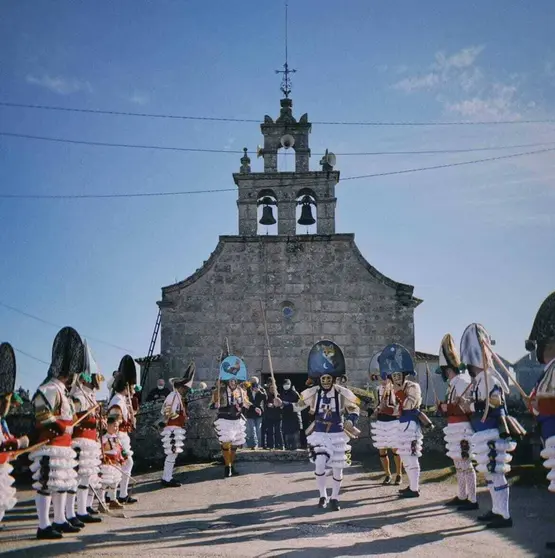 Os peliqueiros de Escornabois, no pasado Domingo de Corredoiro.