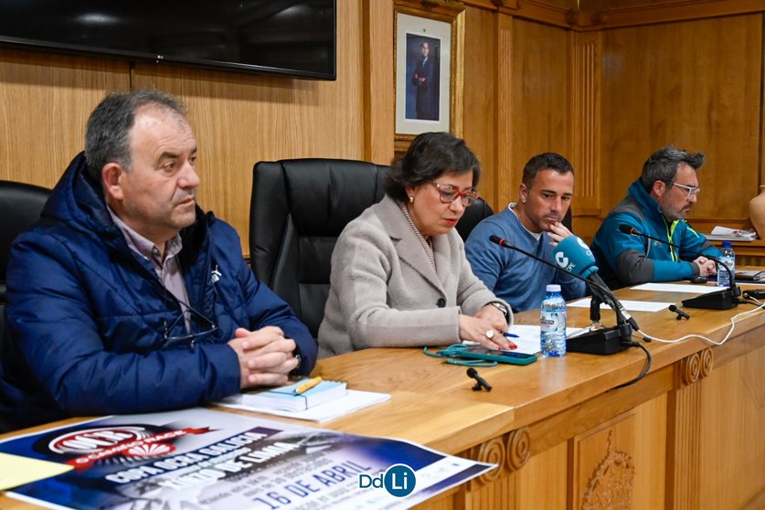 Ramón Gómez, Elvira Lama, Manuel Blanco e Rafa Penabad, na presentación do Camiño Race da Copa OCRA Galicia.