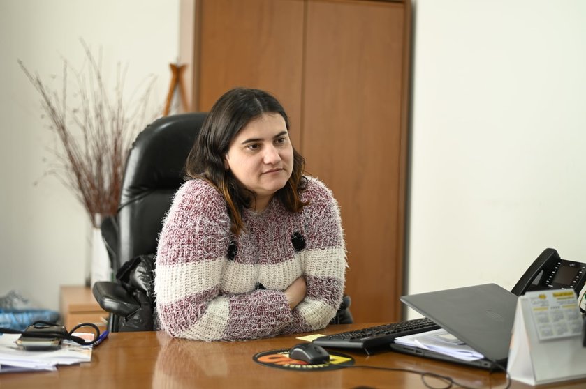 A actual alcaldesa de Rairiz de Veiga, Asunción Morgade, no seu despacho da Casa Consistorial.