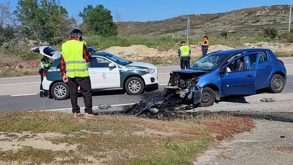 Vehículo en el que circulaba el hombre fallecido. | FOTO: Xosé Lois Colmenero.