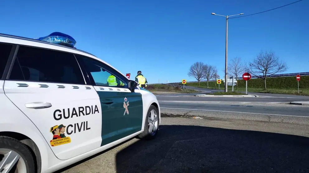 Vehículo de una patrulla de la Guardia Civil.