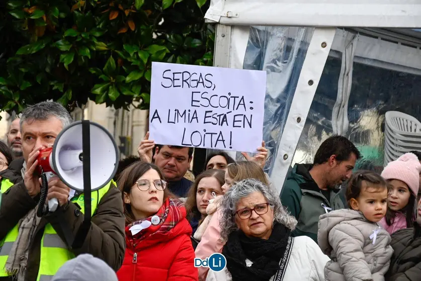 Unha das concentracións das últimas semanas en Xinzo de Limia. | FOTO: Noelia Caseiro.