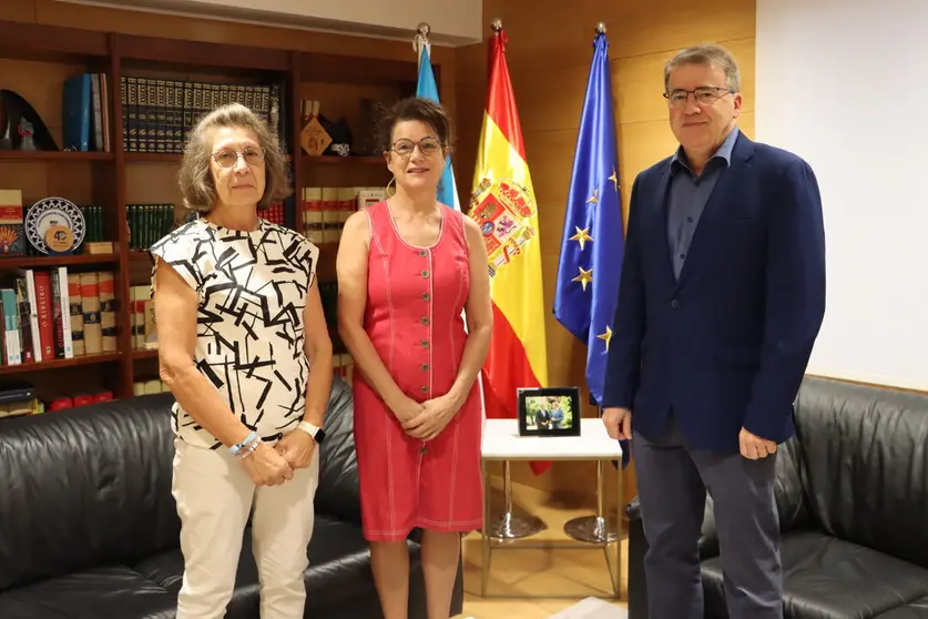Reuni&oacute;n Asociaci&oacute;n de Familias e Mulleres do Medio Rural 1