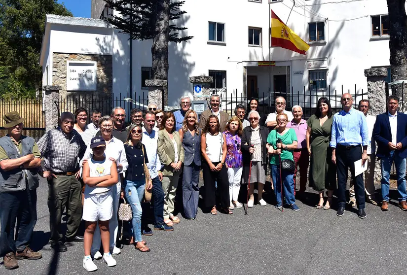 El Partido Popular de Ourense se reune en el cuartel de la Guardia Civil de Bande.