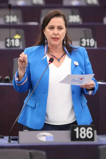A eurodeputada Ana Miranda intervindo na Euroc&aacute;mara.