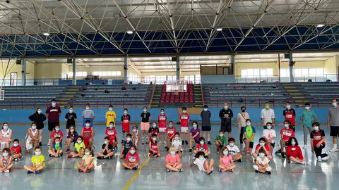 Despedida dos rapaces do campus de baloncesto no Pavillón de Deportes de Xinzo de Limis
