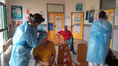 Probas PCR no Centro de Sa&uacute;de de Porqueira