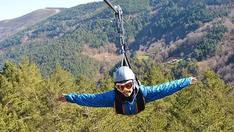 &iquest;Quieres volar... Pero bien amarradito? | FOTO: Pena Aventura.