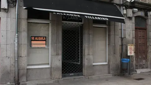 Local en aluguer na plaza Maior.